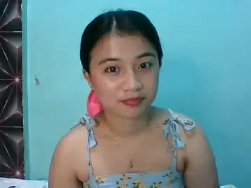 TenishaLaguire  live sex cam