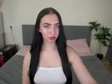 WildKittenX_  live sex cam