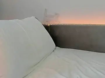 Your_Librarian  live sex cam
