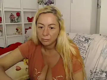 _karolynesyera_  live sex cam