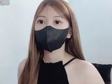 Chuis_22  live sex cam