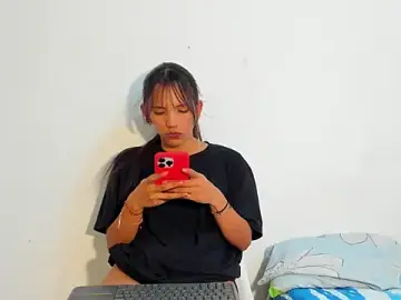 Marianaa90  live sex cam