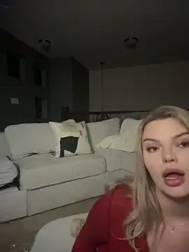 Speak2summerjames  live sex cam