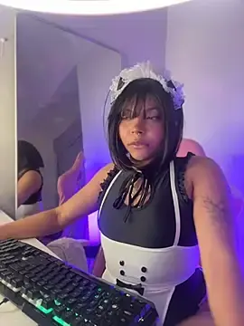 Lenakirbyss  live sex cam
