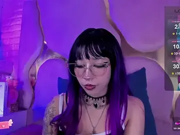 NaniiSisy  live sex cam