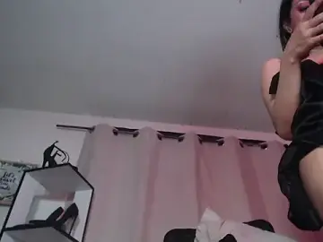 ScarlatSultry  live sex cam