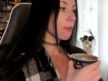 Elenaaddiction  live sex cam