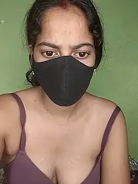Nidhiyadav00  live sex cam