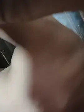Yourdeeppu  live sex cam