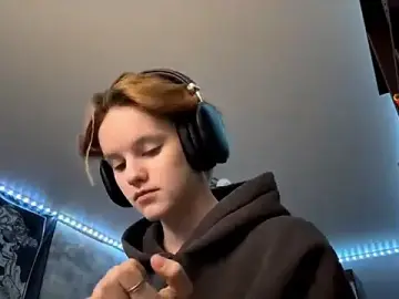 CutieGoga  live sex cam