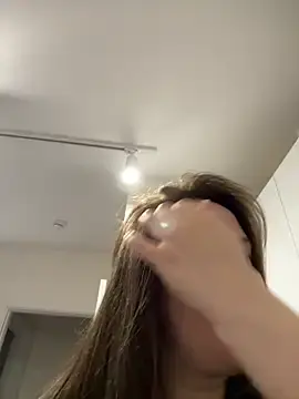 Kiss_My_Body  live sex cam