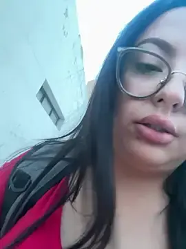 MileyGia  live sex cam