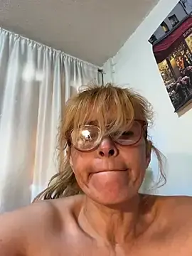 SahoryHorny  live sex cam