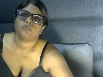 Sultryindianx100  live sex cam