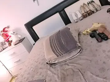 Elliza717  live sex cam