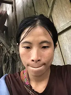 Sun-shii  live sex cam