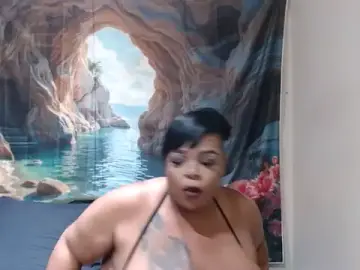 XGIANTEBONY30x  live sex cam