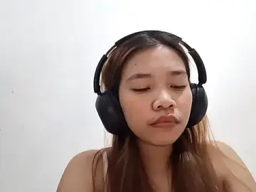 DarcyHecht  live sex cam