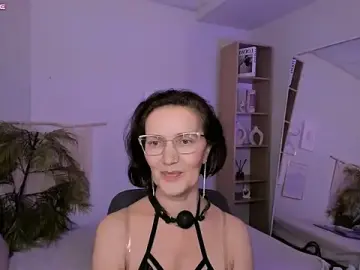 Irene_Marlow  live sex cam