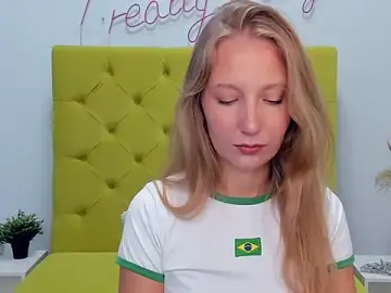 LolaWilsons  live sex cam