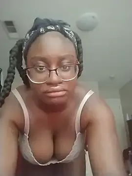 Millyxxann  live sex cam