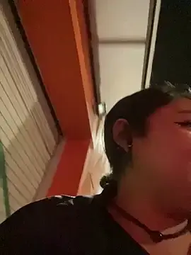 Aly_96  live sex cam