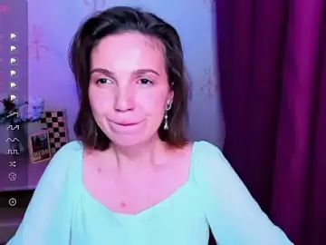 KindHazelHere_  live sex cam