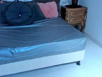 MeganWestly  live sex cam