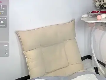 Nicole-0329  live sex cam