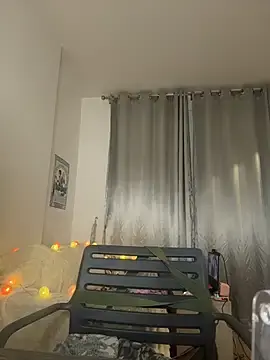 Urlittlebaby666  live sex cam