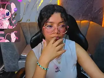 Victoria_castillo_b  live sex cam