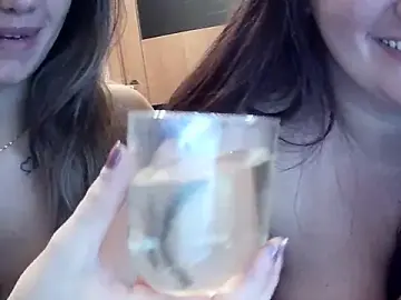 AnnalisaAnna  live sex cam