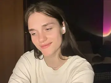 DottieWhitacker  live sex cam