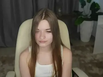 EmmalineKearl  live sex cam