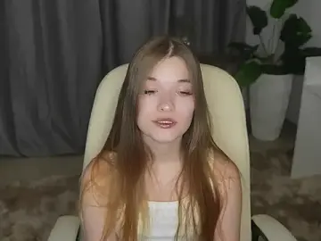 EmmalineKearl  live sex cam