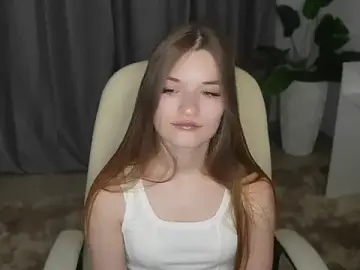 EmmalineKearl  live sex cam