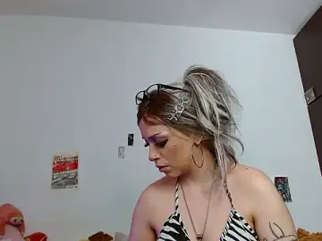 MaryJannes  live sex cam