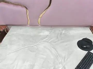 MilaSeduction  live sex cam