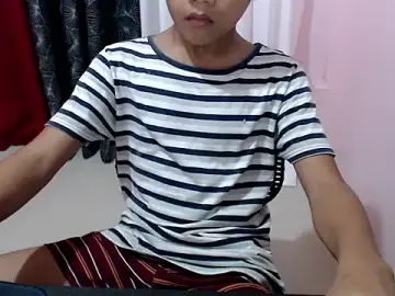 Cassey_pinaybigclit22  live sex cam