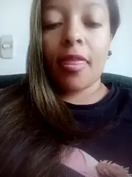 Lolitaaaa2222  live sex cam