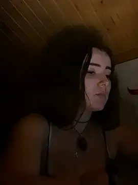 MewKate  live sex cam