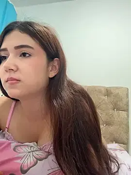 Mia_cooper_24  live sex cam