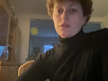 Belindafly  live sex cam