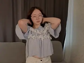 MazieErcole  live sex cam