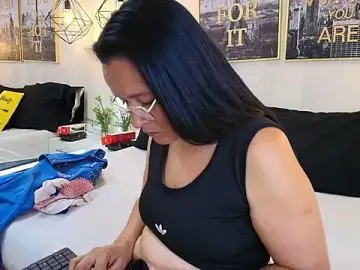 Debora_shine  live sex cam