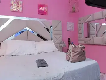 Deborah_hills  live sex cam