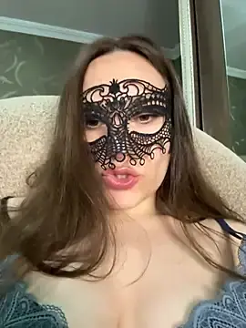 ItsmeAlarann  live sex cam
