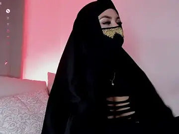 Rashida_66  live sex cam