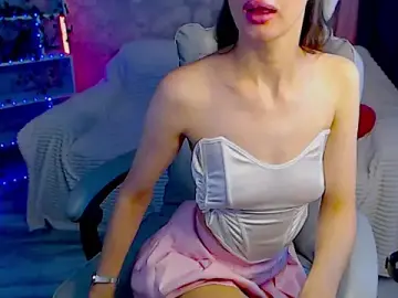 EmiliSkyy  live sex cam