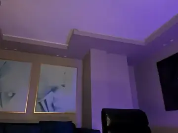 EveBensonX  live sex cam